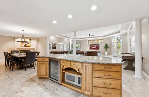Sweetwater Street East House | The Big Dog – Private Custom Estate – Heated Pool & Spa – Game Room