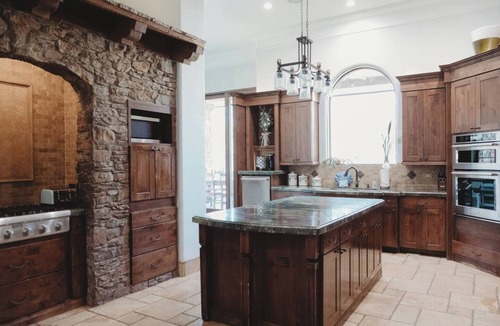 Flagstaff Other | The Castle – Luxury Northern Arizona Estate | Sleeps 17