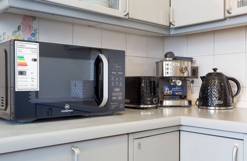 Santiago Apartment | The Cave - Spacious apartment in front of Arauco Park