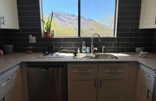 Oro Valley House | The Desert Oasis at #LambertPark: 4BD, Mountain Views, Gym, Pool & Spa, Pool Table, Cotton Bedding