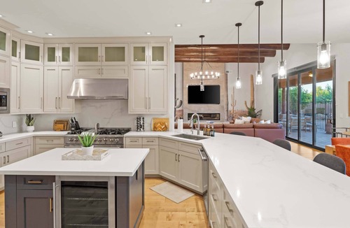 Deer Valley House | The Good Life Oasis | Luxury 5BR Home | Sleeps 16