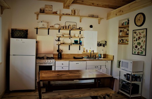 Happy Jack Cabin | The Haven at the Bar OK - Beautiful guest cottage nestled in the pines