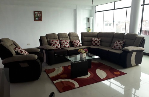 Distrito de Comas House | The house of the tourist 4