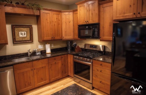 Big Sky Condo | THE Ideal Skier Location! Minutes from the lifts!
