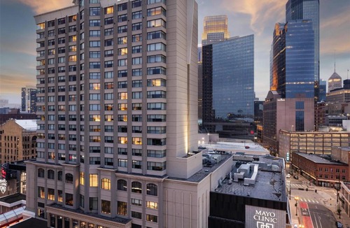Downtown Minneapolis Hotel | The Lofton Hotel Minneapolis, Tapestry Collection by Hilton