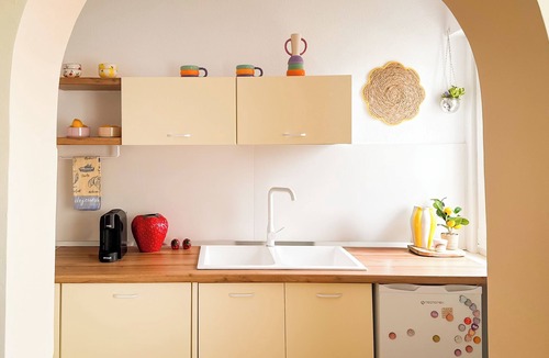 Shkoder Apartment | the mirrorbubble: your sunny & dreamy 5th-floor retreat