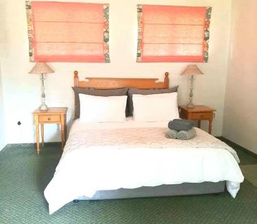 Richmond Hotel | The Oaks Hotel