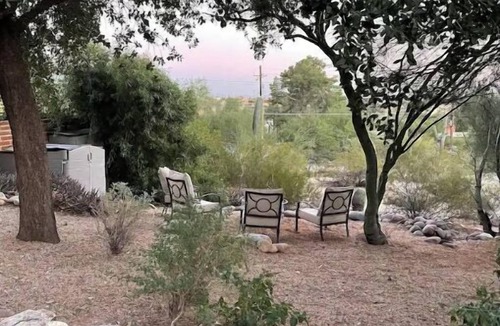 Casas Adobes House | The Outpost! 5-Bedroom Ranch with Donkeys!