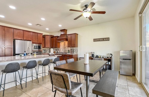 Phoenix House | The PERFECT AZ Home! CLOSE 2 WESTGATE/GLENDALE/PHX