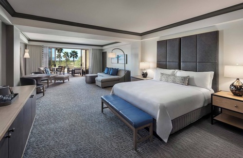 Arcadia Hotel | The Phoenician, a Luxury Collection Resort, Scottsdale