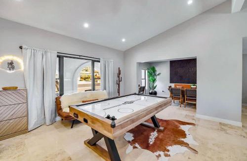 Thunderbird Desert Estates House | The Prickly Palace Sunny Scottsdale Oasis