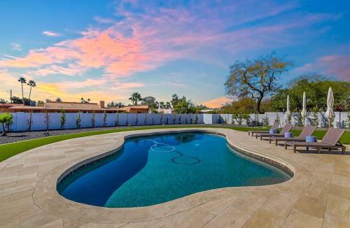 Thunderbird Desert Estates House | The Prickly Palace Sunny Scottsdale Oasis