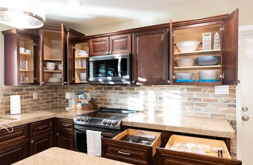 Mesa House | The Rexford-4 bdrm, Pool, Pickleball Court, Basketball