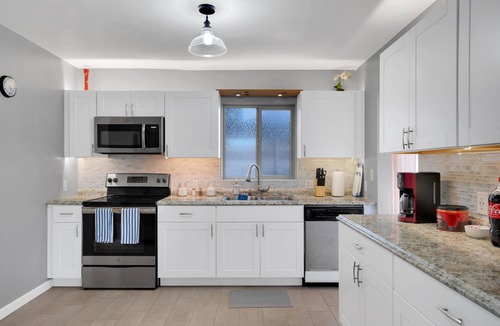 Rincon Heights House | The Swing by Velo