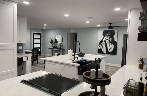 La Paz At Desert Springs House | The White House -Spacious 4BR W/Pool 10 min from TPC Golf!