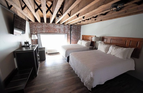 Ashfield Hotel | The Y On Broadway