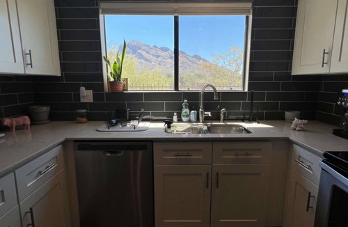 Oro Valley House | TheDesertOasis@ #LambertPark:4BD,Mountain Views,Gym,HOA Pool&Spa,PoolTable,CottonBedding