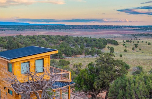 Kanab Cabin | Tiny Cabin, #5 Cedar Ridge View @ The Cedars