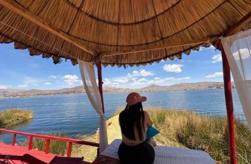Puno House | Titicaca uros floating lodge
