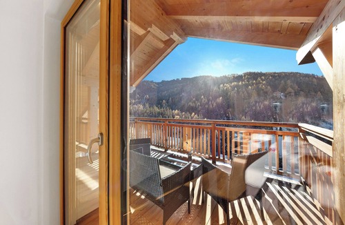 Trodena Apartment | Töniglerhof "Apartment Morgensonne" with Mountain View, Garden & Wi-Fi