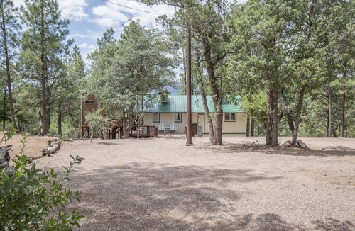 Whispering Pines House | Top of the Rim Cabin + Tree House, Amazing Views!