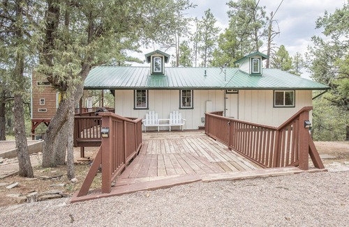 Whispering Pines House | Top of the Rim Cabin + Tree House, Amazing Views!