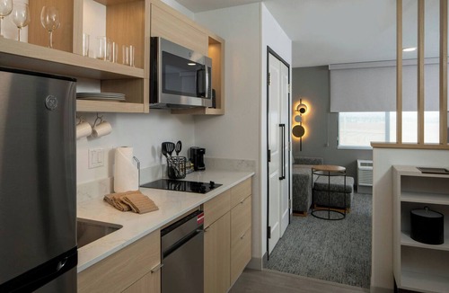Surprise Hotel | Towneplace Suites By Marriott Surprise Prasada