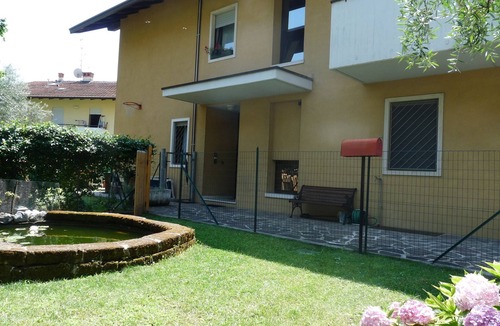 Tenno Apartment | TOWNHOUSE WITH GARDEN