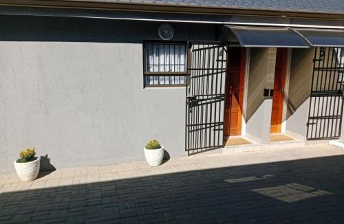 Ladysmith Apartment | Townview Estate