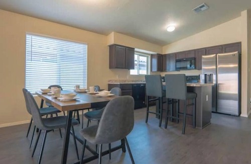 Yuma House | Tranquil Escape Pool, BBQ Near Hospital & Base