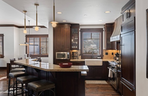 Empire Pass Condo | True Ski in Ski Out ! Luxury Condominium The Perfect Deer Valley Vacation Home