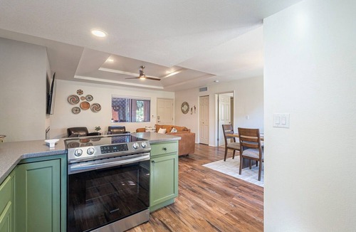 Tucson Condo | Truly enchanting! Superior upgrades, great location and community amenities.