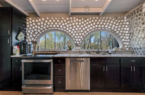Tucson House | Tucson Bottle House - Both Main and Guest Houses - New Listing Discounts!
