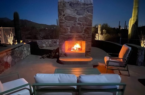 Tucson Apartment | Tucson Mountain Amazing Heavenly View Spacious 1BR Loft Apt