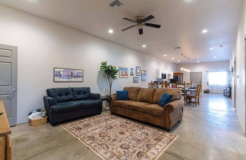 Barrio San Antonio House | Tucson Summer Base | 4BR Modern Duplex Retreat