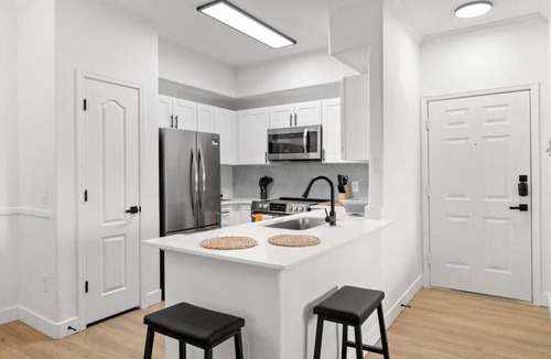 Chandler Apartment | TWO CozySuites Apartment Downtown Chandler 6&7