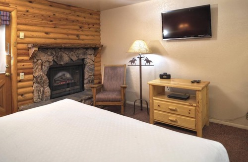 Kohls Ranch Resort | Two Great Units! Near Hiking Trails, Horseback Riding, & Museums