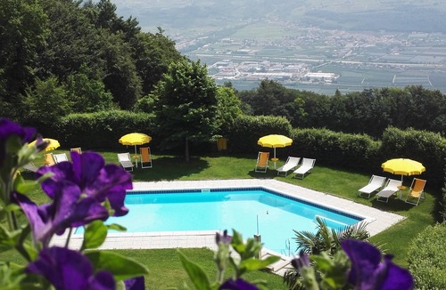 Kurtatsch an der Weinstraße Apartment | Two-room apartment with pool, sauna and great views
