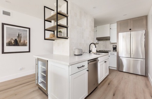 Monte Vivienda Condo | Ultra-Clean, Designer Condo in Downtown Scottsdale