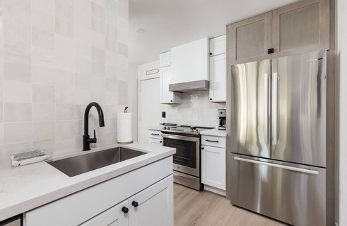 Monte Vivienda Condo | Ultra-Clean, Designer Condo in Downtown Scottsdale