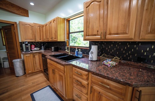 Davie House | Uniquely Beautiful Octagon Oasis- Mins away from the Hard Rock Hotel and Beaches