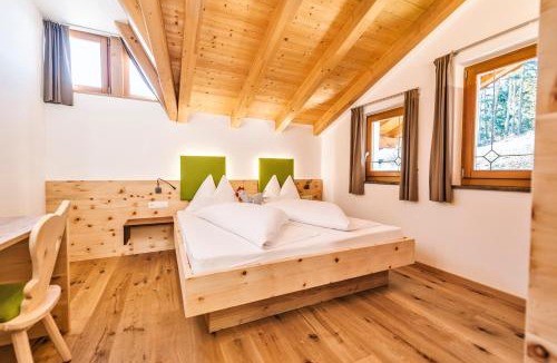 Verano Apartment | Untermathonhof Vöran - Apartments with Farmyard Experience and homemade Breakfast