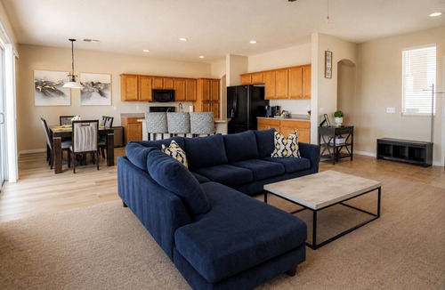 Surprise Farms House | Unwind at Sunrise Serenity in Surprise