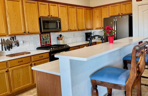 Canoa Ranch House | Updated 3-Bedroom House with AC, WiFi in Green Valley with Spectacular Views