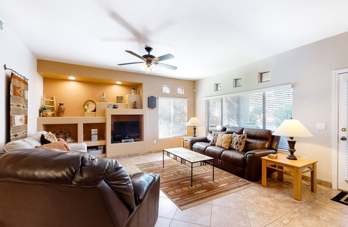 Rancho Vistoso Condo | Updated first-floor condo near pool, hot tub & BBQ area