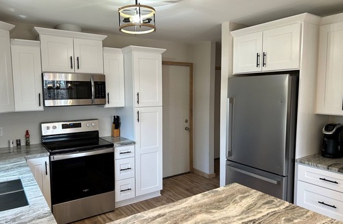 Harbor Springs Condo | Updated Phase 2 Hideaway Valley Condo Nestled in the Woods