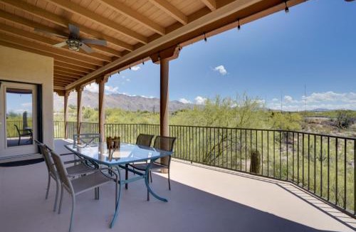 Tucson House | Updated Tucson Home w/Panoramic Mtn Views & Pool!