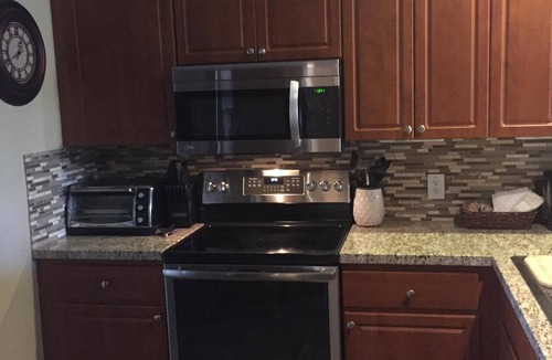 Superstition Lakes Condo | Upgraded 2 Bed/2 Bath Condo On Ground Level (No Smoking, No Pets)