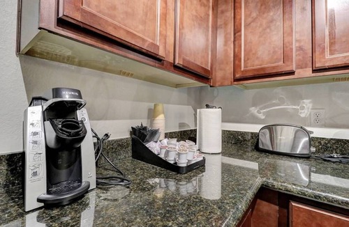 Central Scottsdale Condo | Upgraded condo in the heart of McCormick Ranch