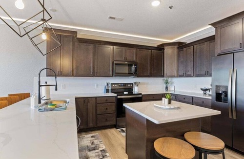 Osage Beach Condo | Upscale Lakeside Condo with Extraordinary Amenities at Topsider in Osage Beach 19mm